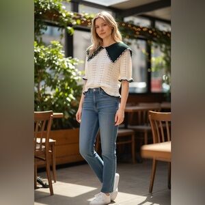 H&M white pointelle knit short sleeve sweater with black peter pan collar Small